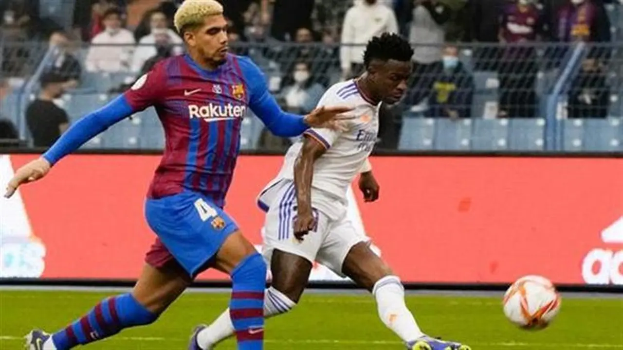 مواجهة قوية.. قنوات نقل ريال مدريد وبرشلونة في كأس السوبر الإسباني مع الترددات